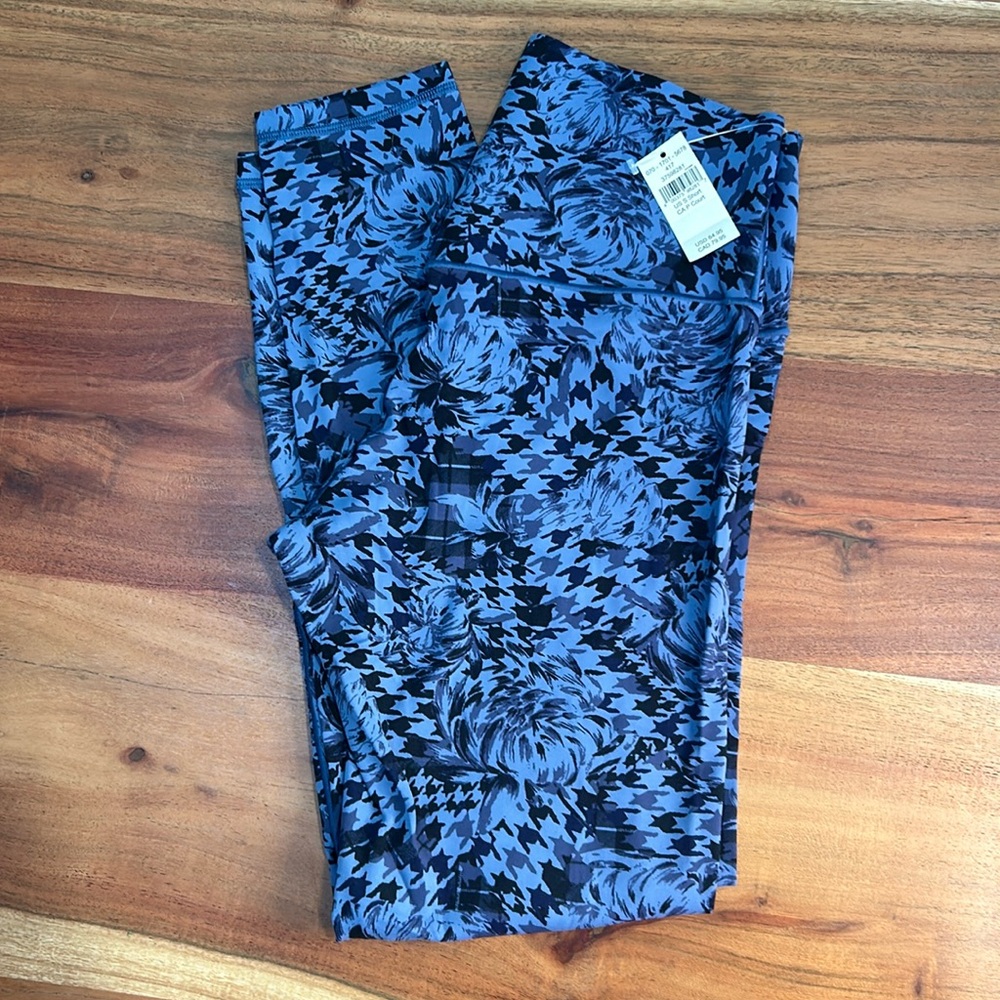 NWT Aerie Offline Real Me Xtra 7/8 Blue  High Waisted Legging Small Short